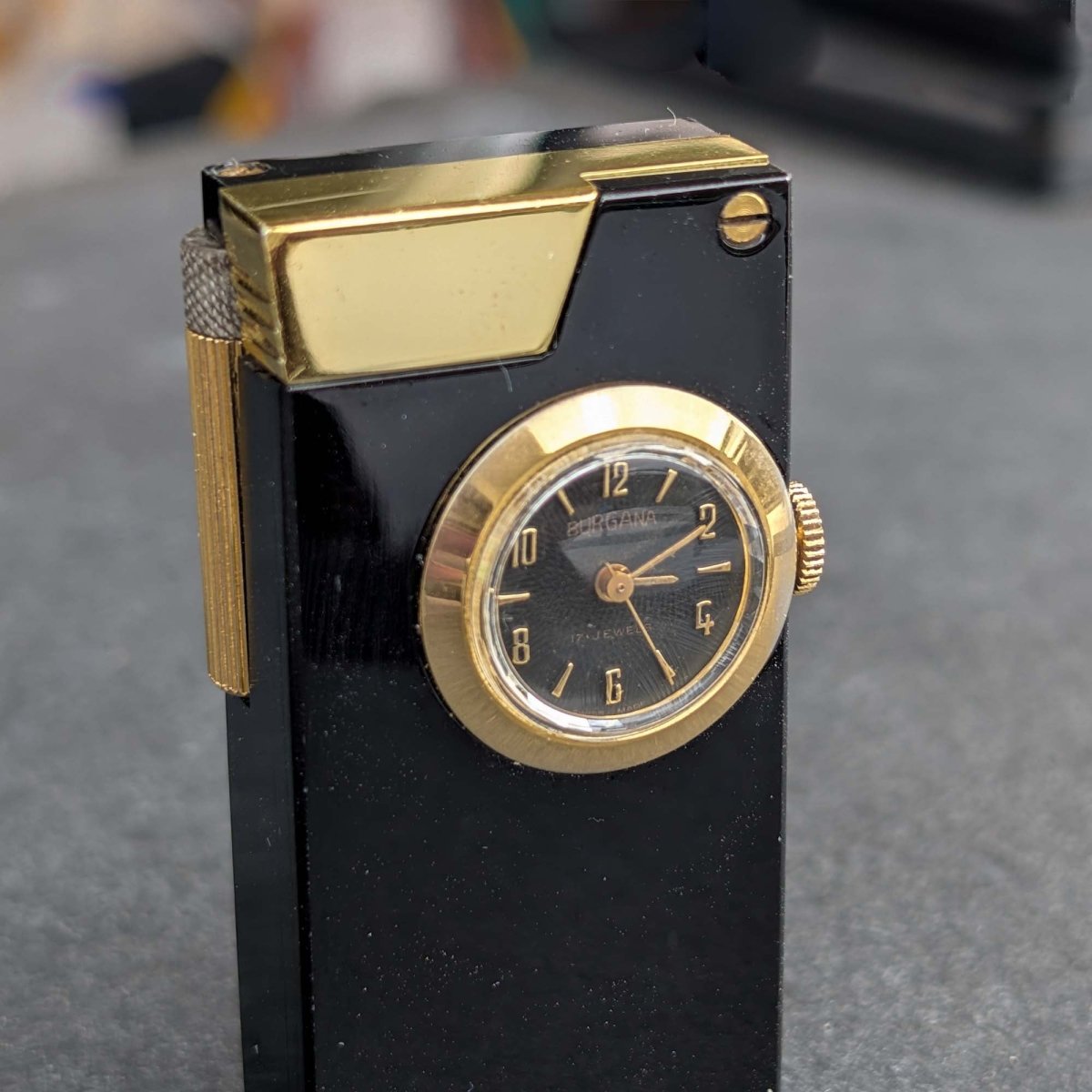 Vintage Burgana Lighter with Watch – 10 bps