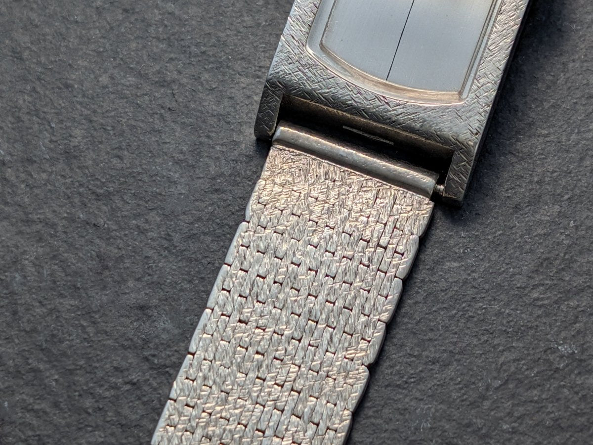 Vintage Crisitine Curvex - Silver - Florentine Finish