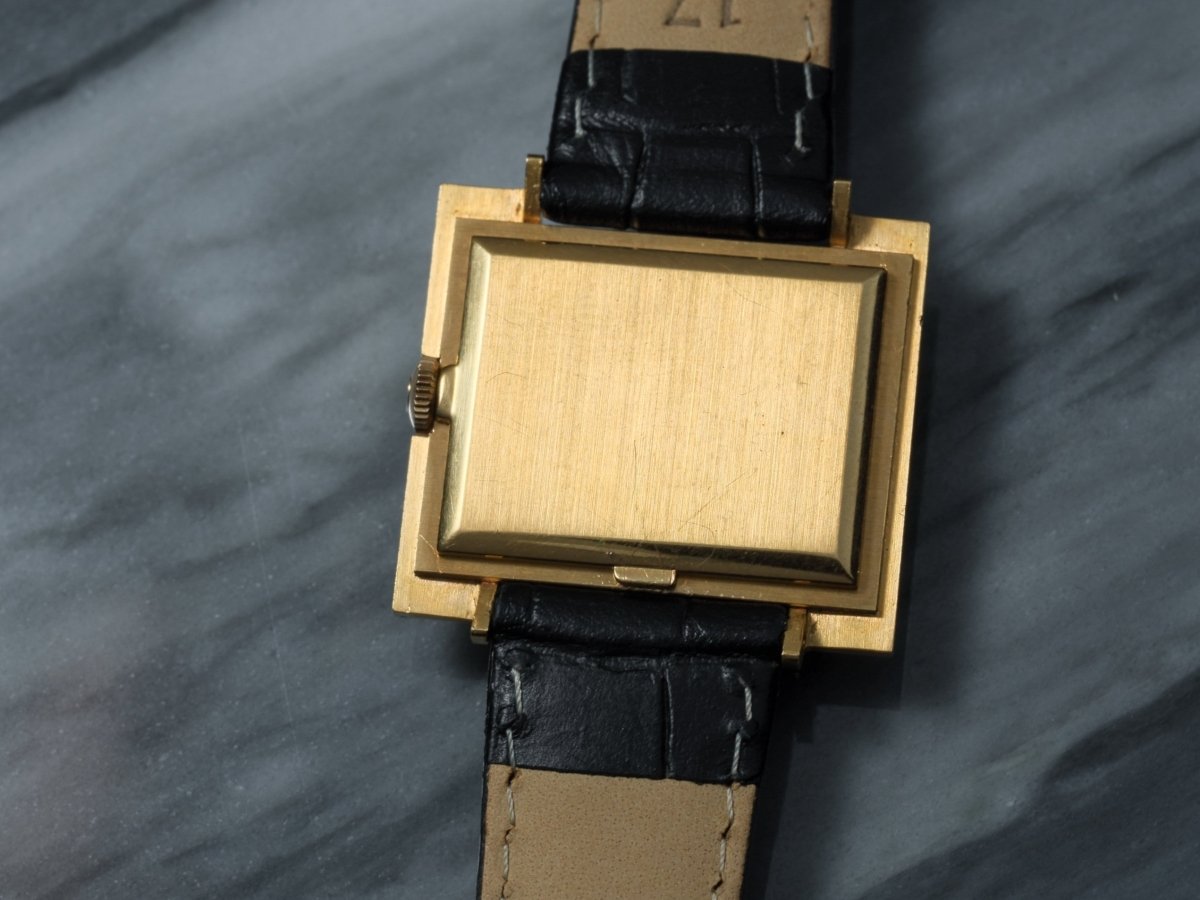 Vintage Omega 18k Gold Rectangular Case "Louvre" Dial 111.029 Wristwatch